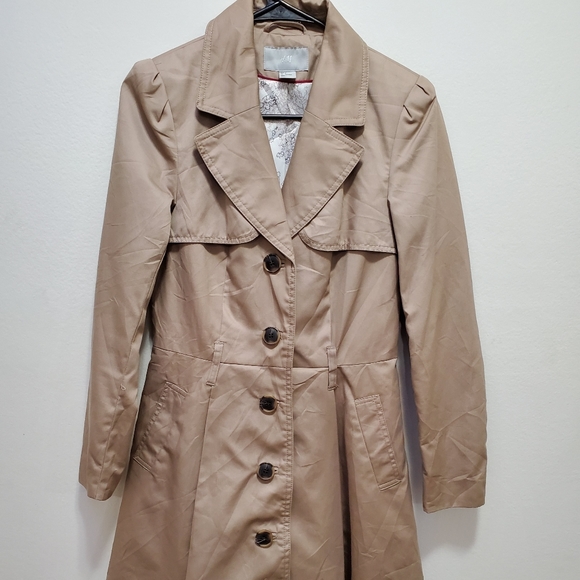 H&M Jackets & Blazers - Women's H&M Khaki Trench Coat